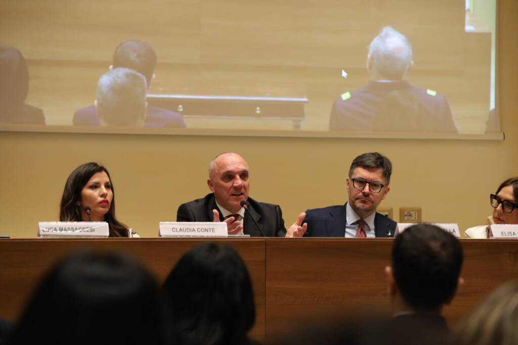 ONBD riceve folder filatelico al Senato per prevenzione bullismo