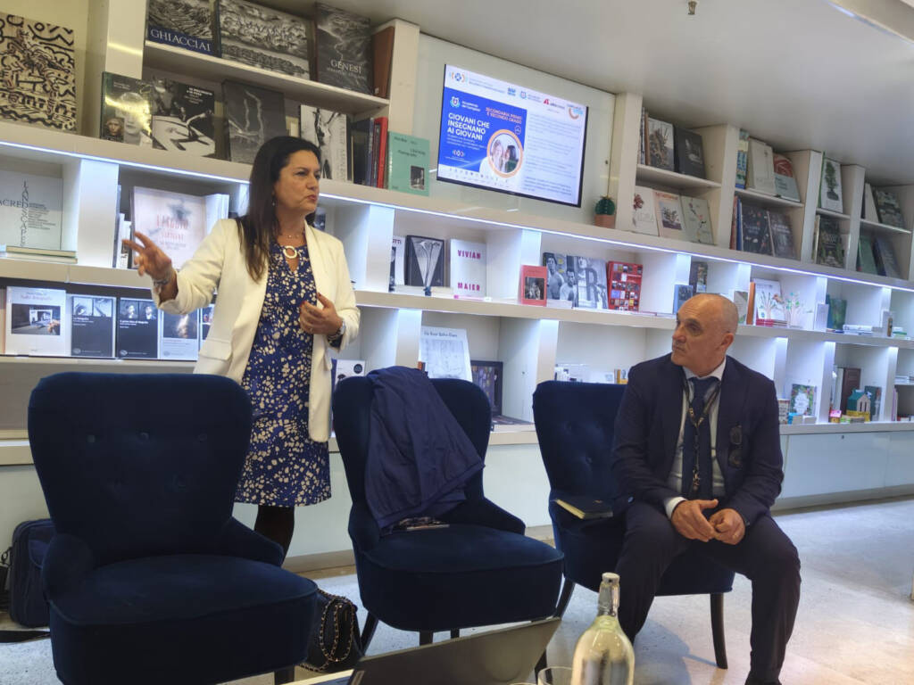 Momento del convegno organizzato dall’ONBD al Palazzo delle Esposizioni di Roma, con esperti, educatori e giovani riuniti per discutere strategie di prevenzione del bullismo e del disagio giovanile.